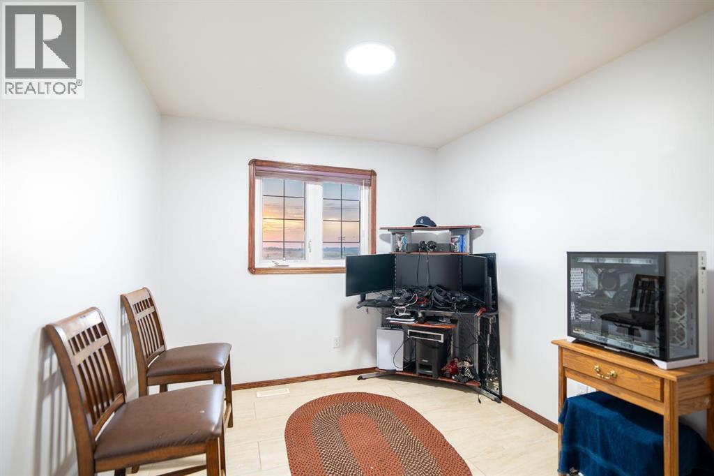 431079 Range Road 254, Rural Ponoka County, Alberta  T4J 1R2 - Photo 24 - A2256865