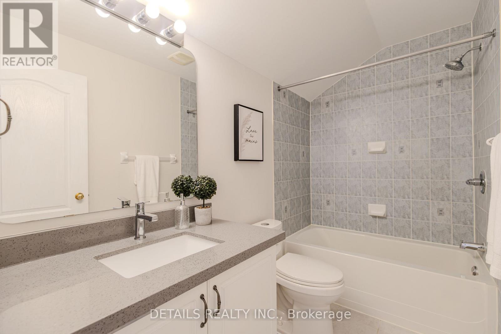 247 Flodden Way, Ottawa, Ontario  K2G 7E1 - Photo 35 - X12764790