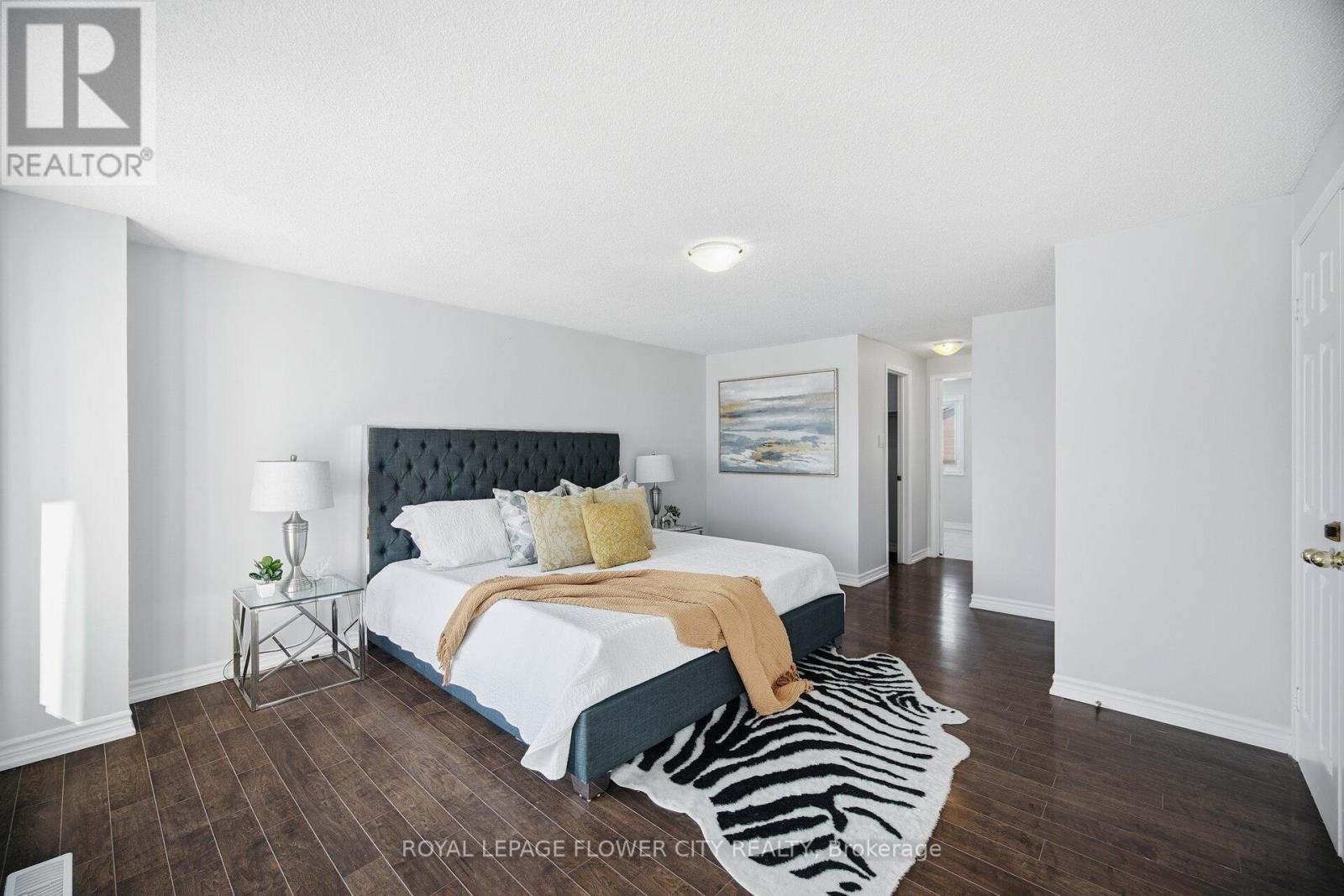 1 Donaldson Drive, Brampton (Brampton South), Ontario  L6Y 3G7 - Photo 21 - W12719382