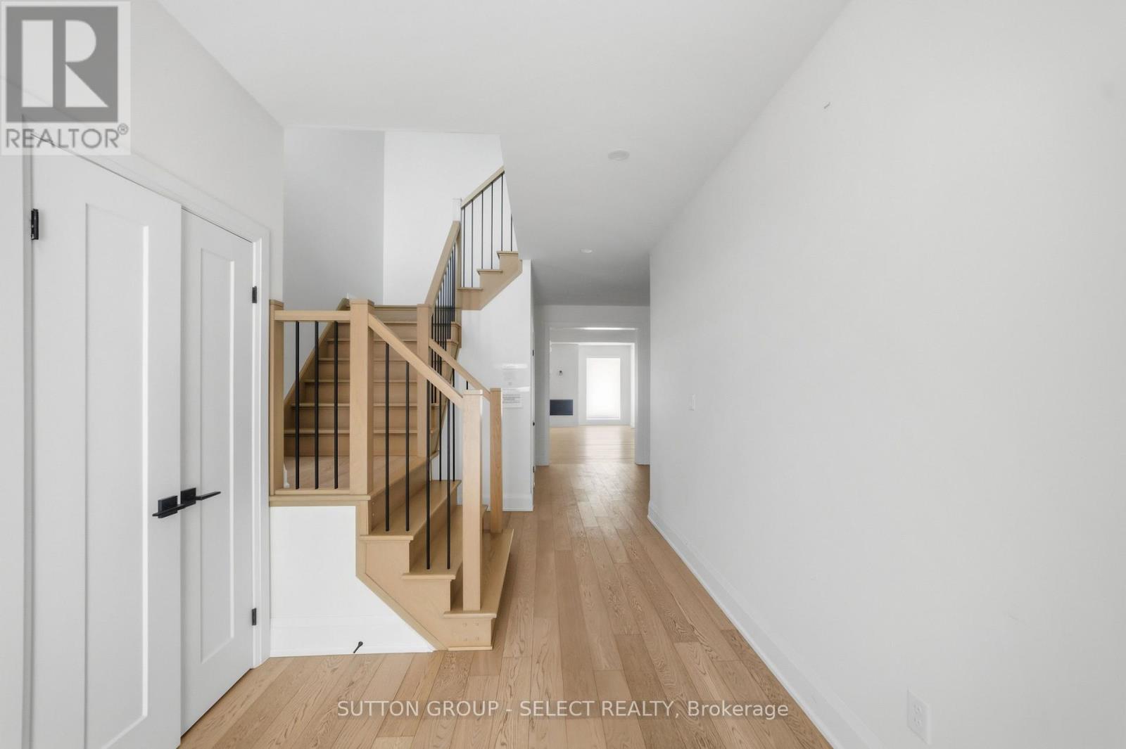 2273 Tokala Trail, London North, Ontario  N6G 0V8 - Photo 4 - X12763596