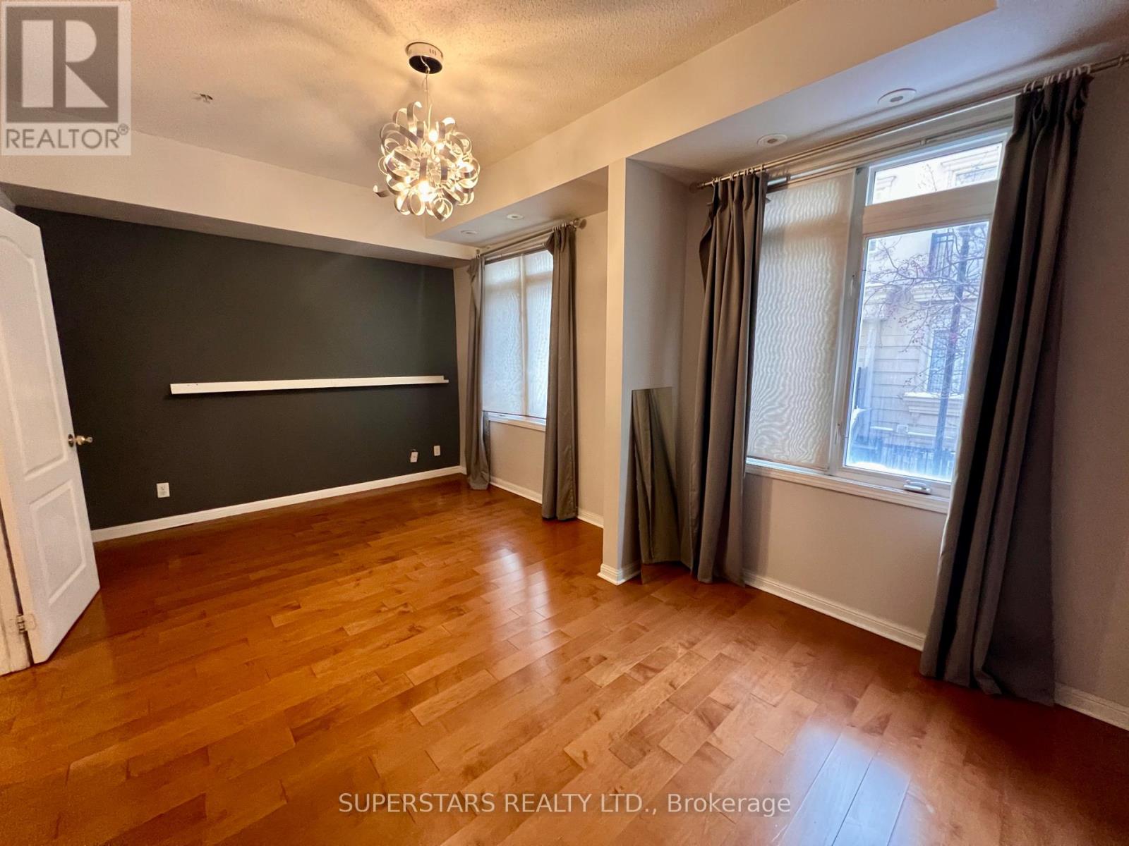 Th8 - 78 Carr Street, Toronto, Ontario M5T 1B7 - Photo 7 - C12764760