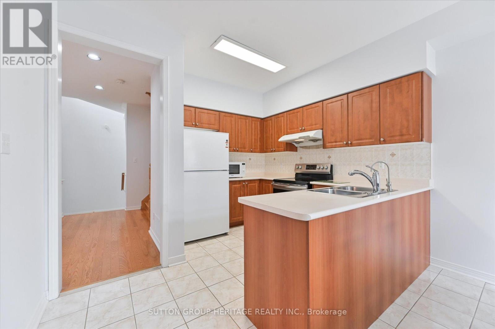 31 Thornton Street, Markham, Ontario  L3S 4P7 - Photo 10 - N12764762