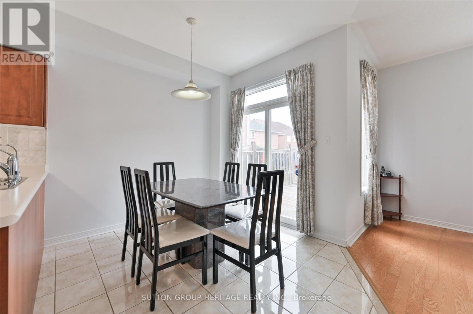 31 Thornton Street, Markham, Ontario  L3S 4P7 - Photo 12 - N12764762