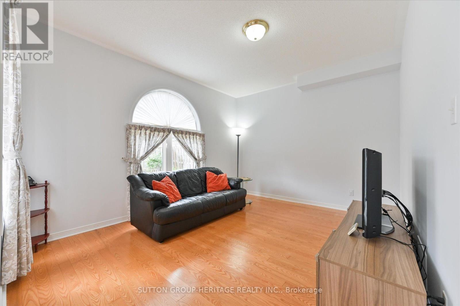 31 Thornton Street, Markham, Ontario  L3S 4P7 - Photo 15 - N12764762