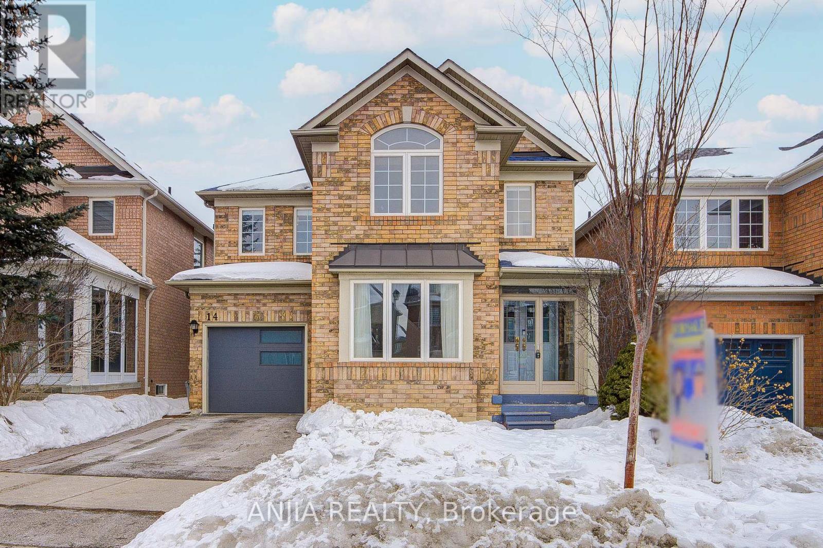 14 CASTLEMORE AVENUE, Markham, Ontario