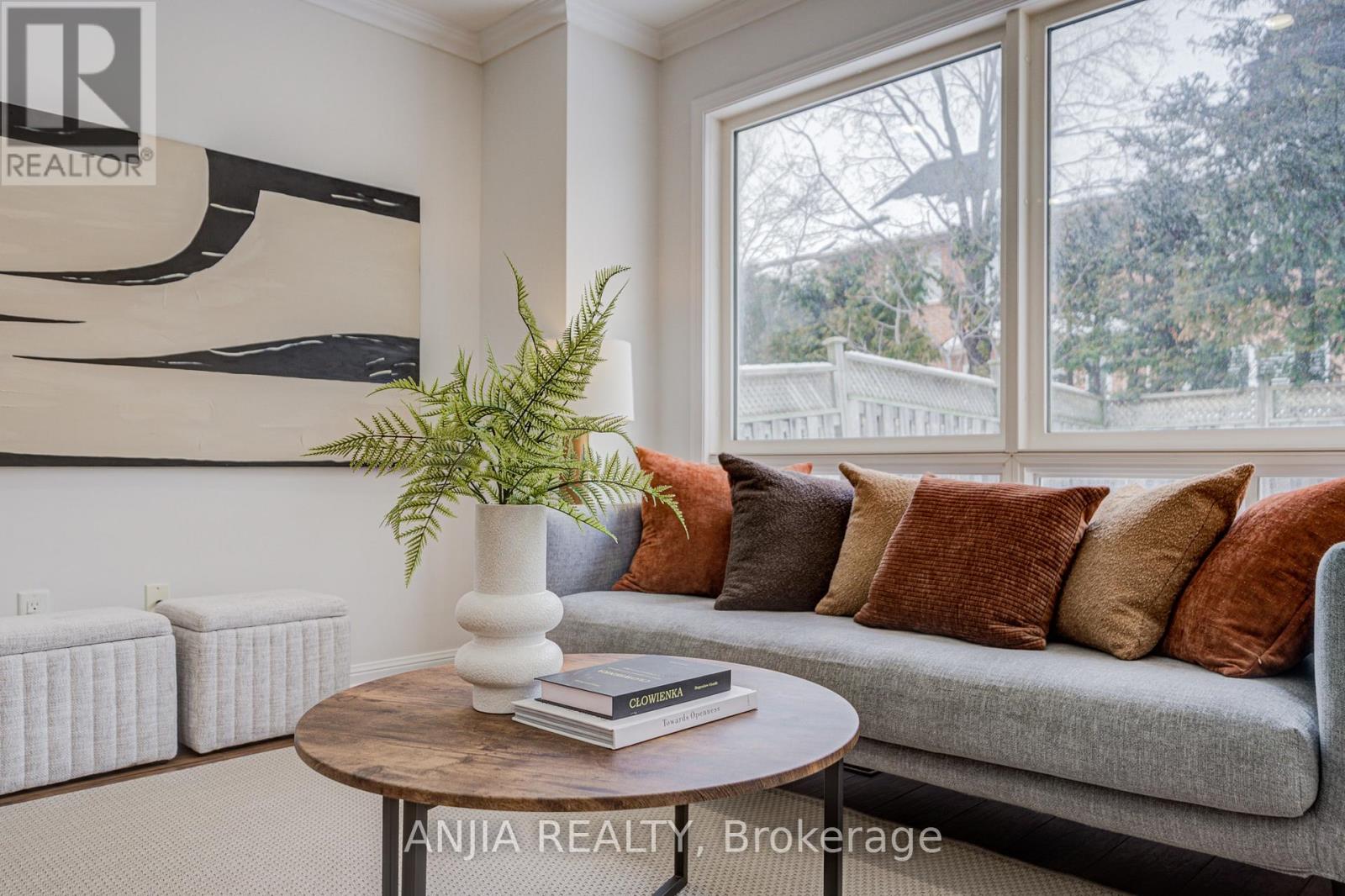 14 Castlemore Avenue, Markham, Ontario  L6C 2B3 - Photo 14 - N12764766