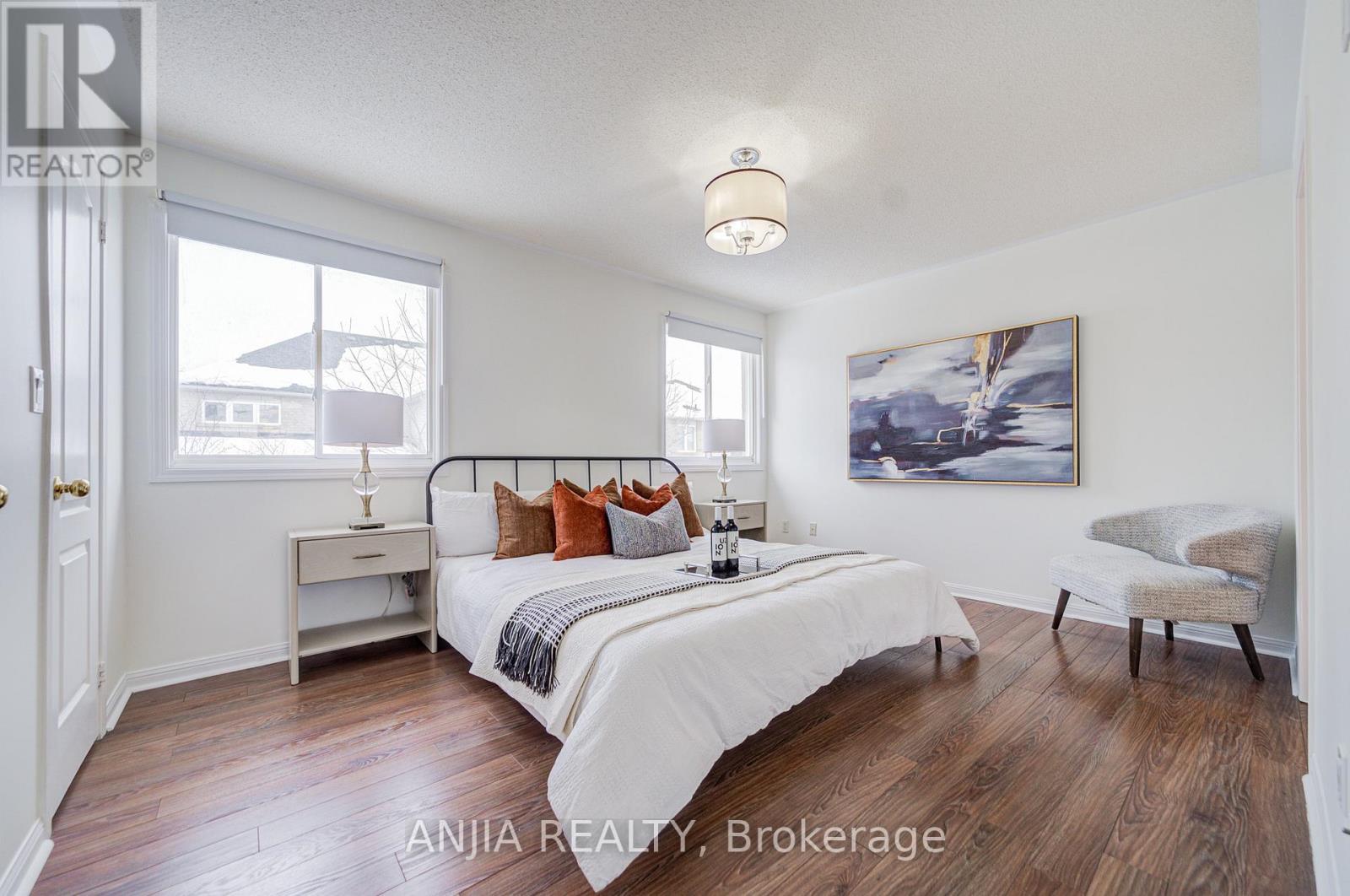 14 Castlemore Avenue, Markham, Ontario  L6C 2B3 - Photo 16 - N12764766