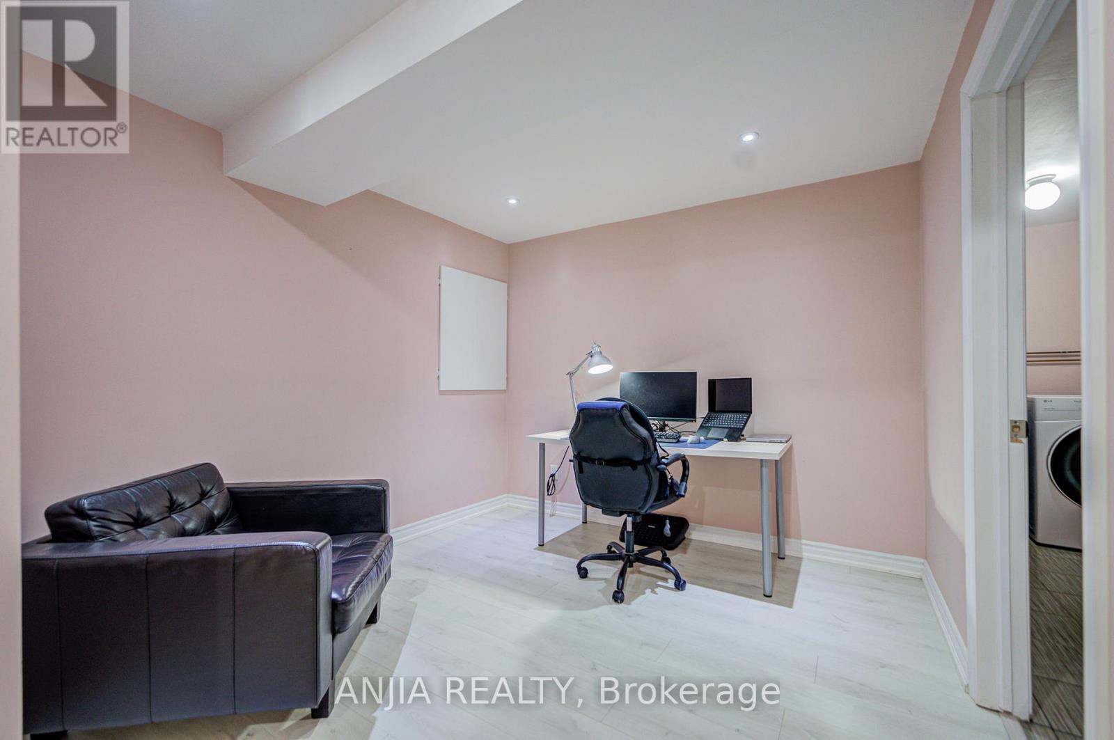 14 Castlemore Avenue, Markham, Ontario  L6C 2B3 - Photo 23 - N12764766