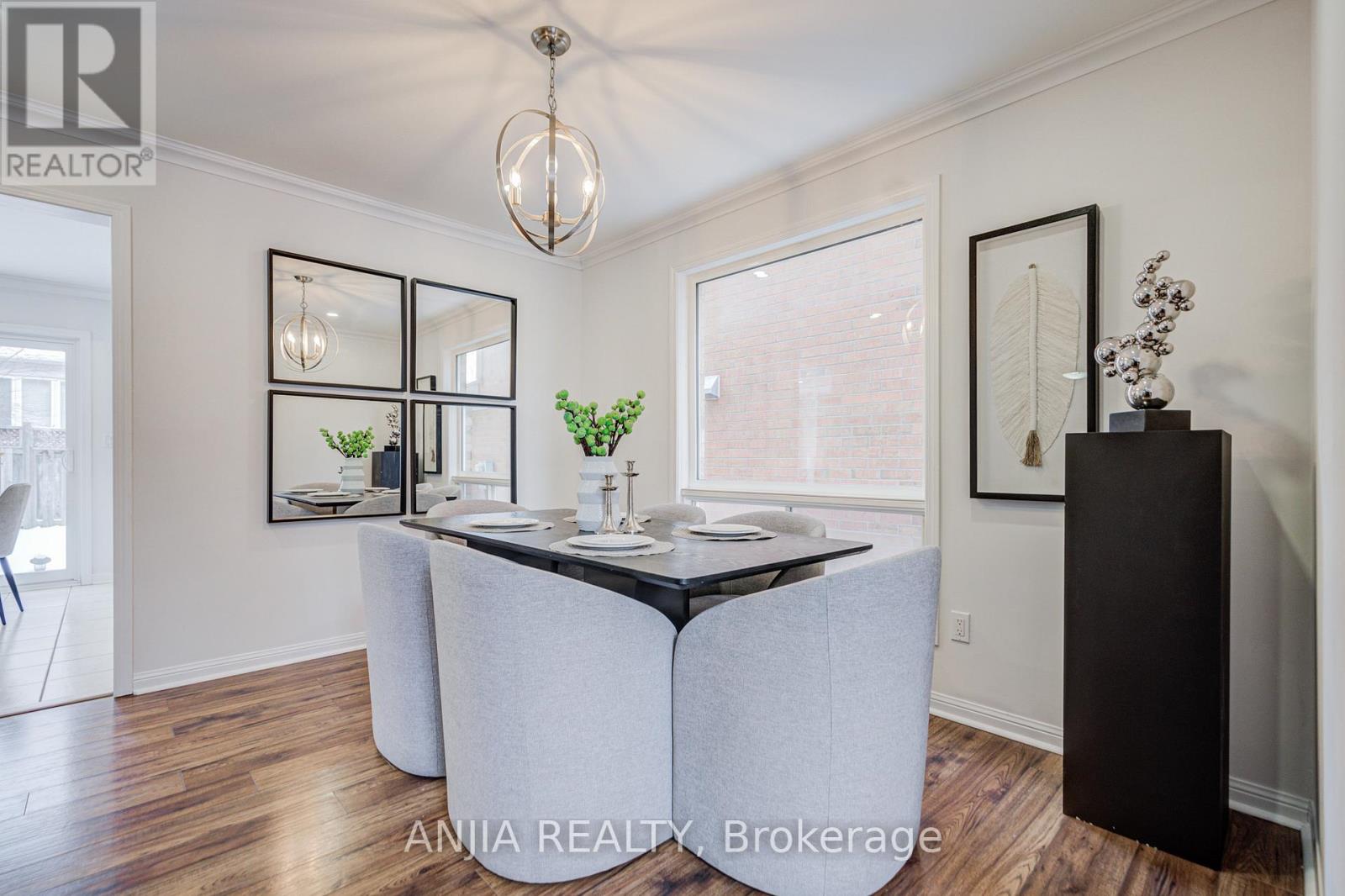 14 Castlemore Avenue, Markham, Ontario  L6C 2B3 - Photo 8 - N12764766