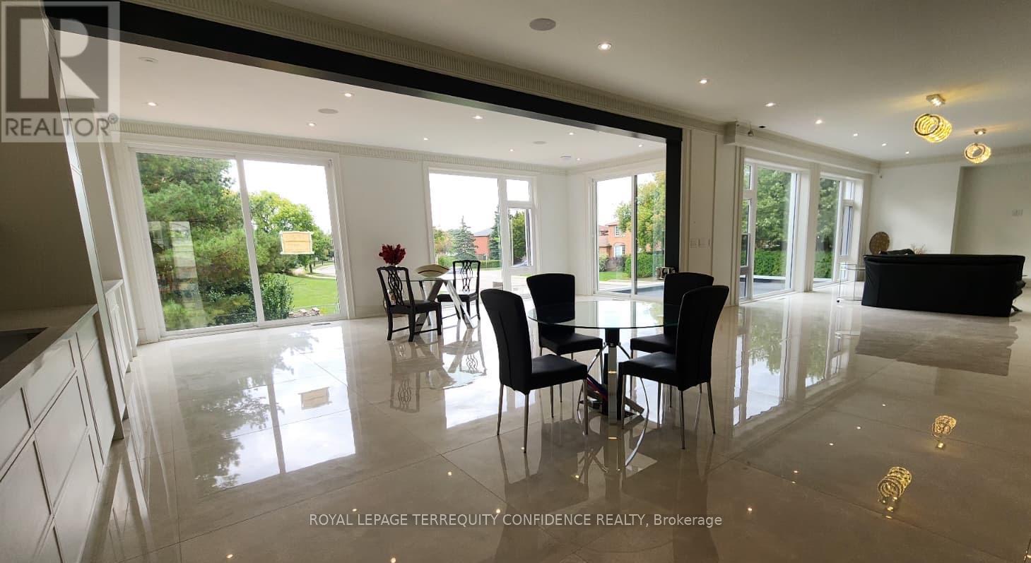 85 Crestwood Road, Vaughan, Ontario  L4J 1A4 - Photo 2 - N12764786