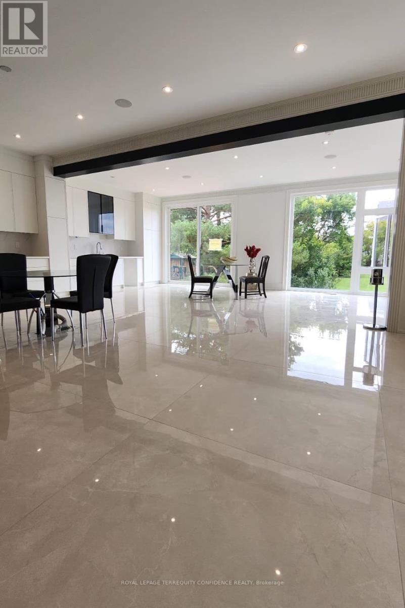 85 Crestwood Road, Vaughan, Ontario  L4J 1A4 - Photo 7 - N12764786