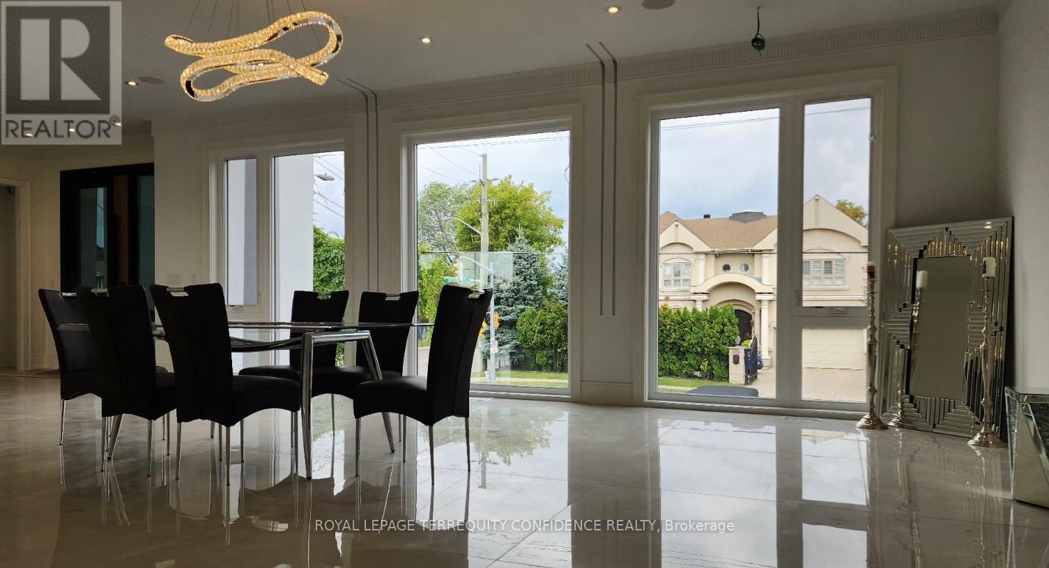 85 Crestwood Road, Vaughan, Ontario  L4J 1A4 - Photo 8 - N12764786