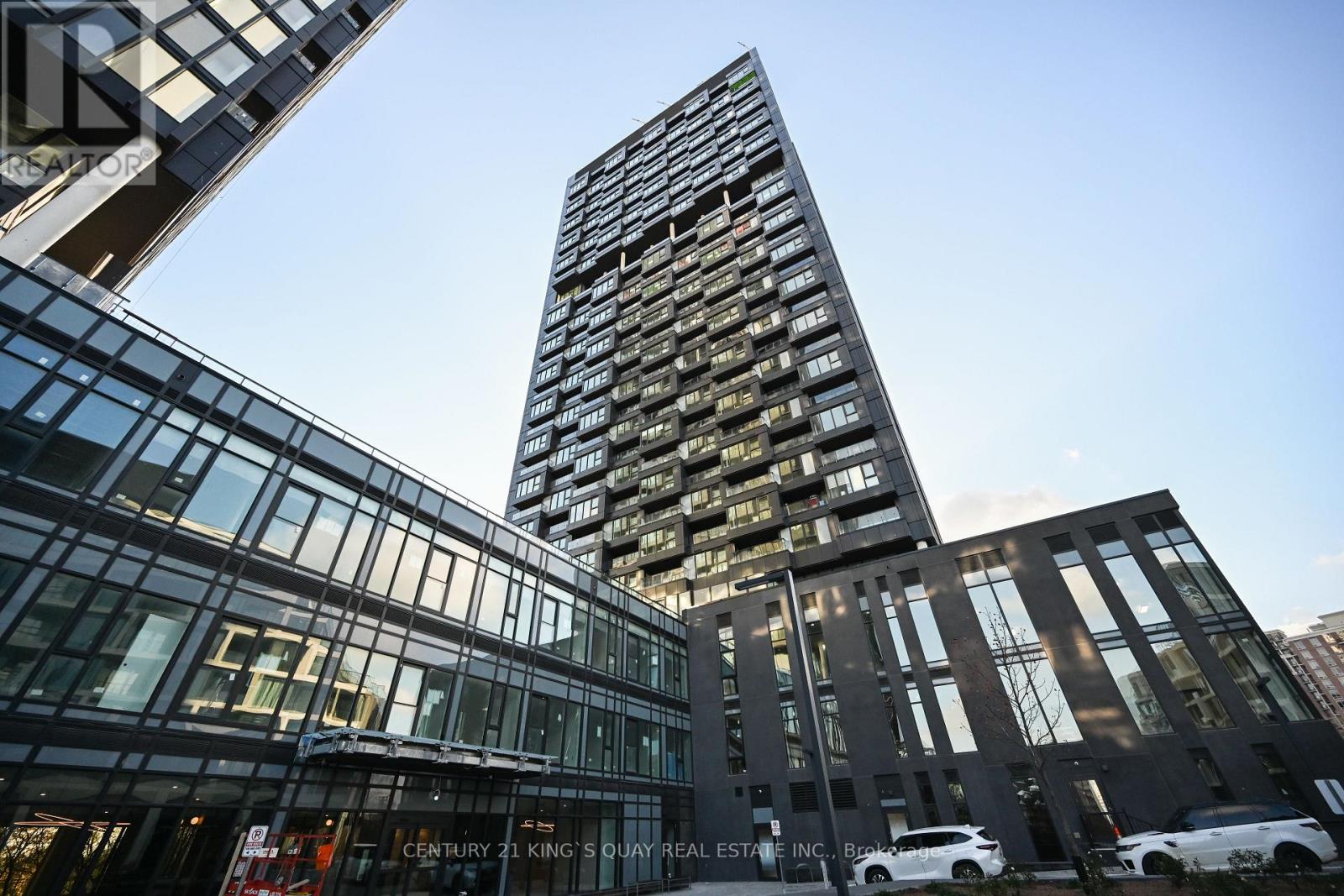 3118 - 1 QUARRINGTON LANE, Toronto, Ontario