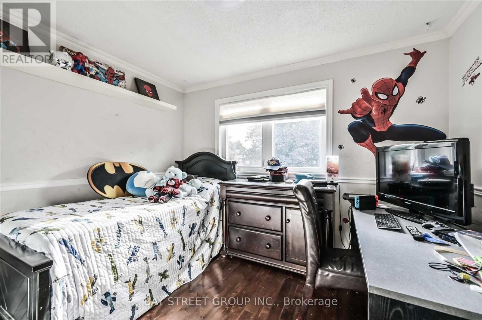 39 Barrington Crescent, Brampton, Ontario  L6Z 1N2 - Photo 18 - W12764768