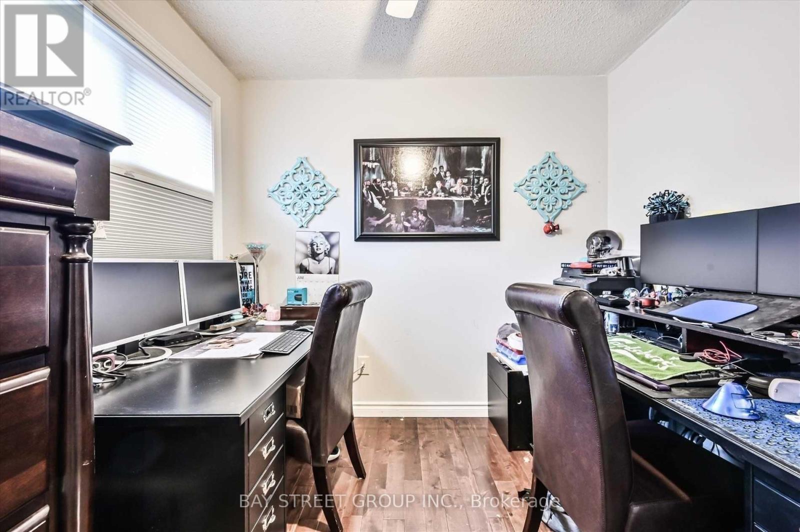 39 Barrington Crescent, Brampton, Ontario  L6Z 1N2 - Photo 19 - W12764768