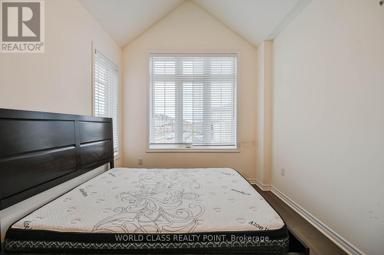 4 Hashmi Place, Brampton, Ontario  L6Y 6K1 - Photo 36 - W12764780