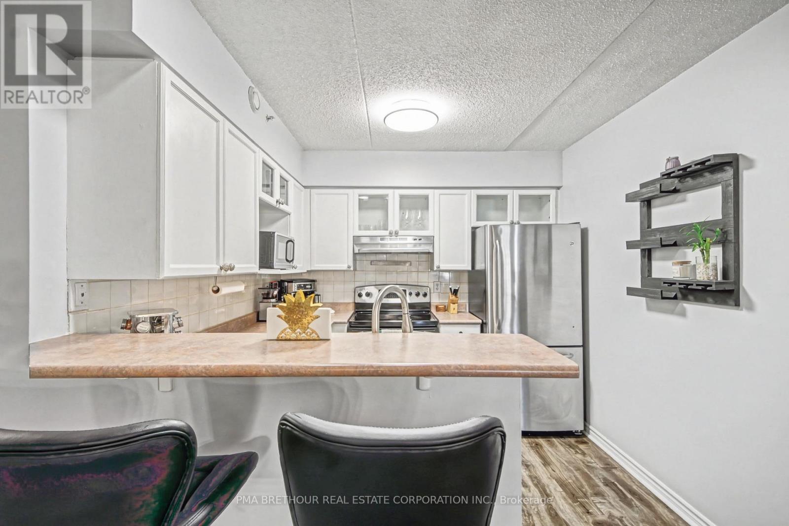 106 - 4003 Kilmer Drive, Burlington, Ontario  L7M 4M1 - Photo 12 - W12764792