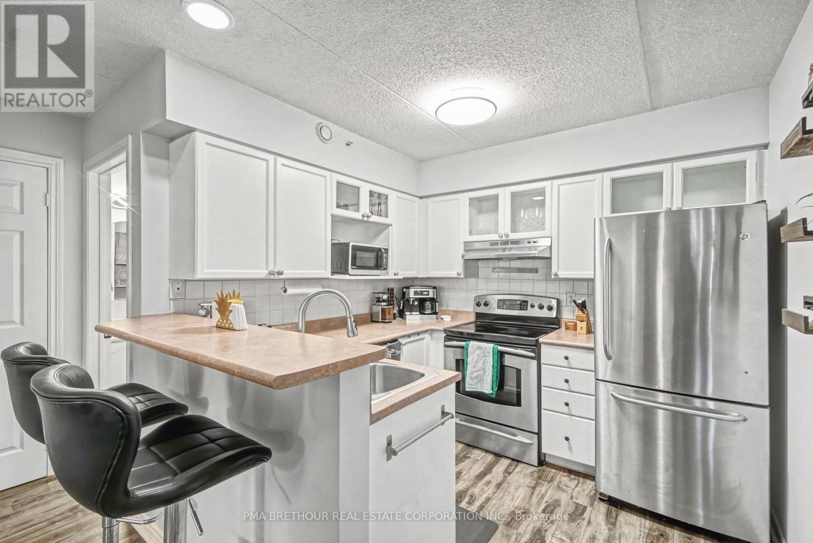 106 - 4003 Kilmer Drive, Burlington, Ontario  L7M 4M1 - Photo 13 - W12764792