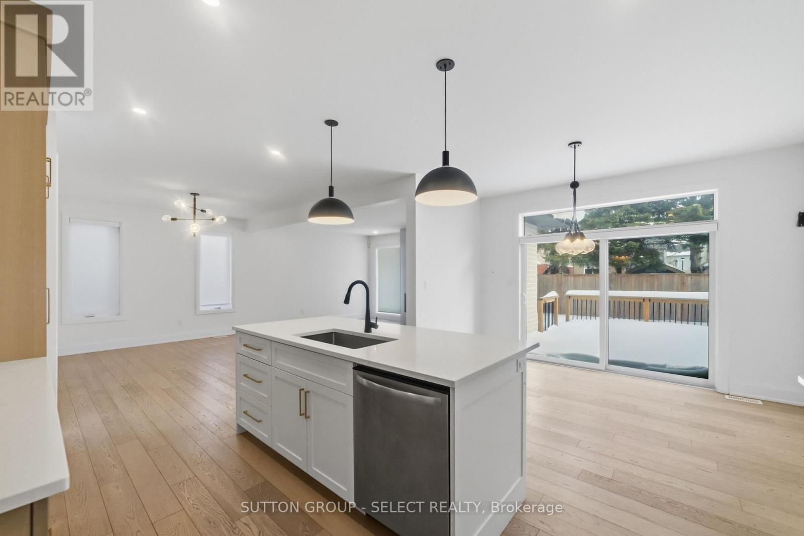 2273 Tokala Trail, London North, Ontario  N6G 0V8 - Photo 8 - X12763596