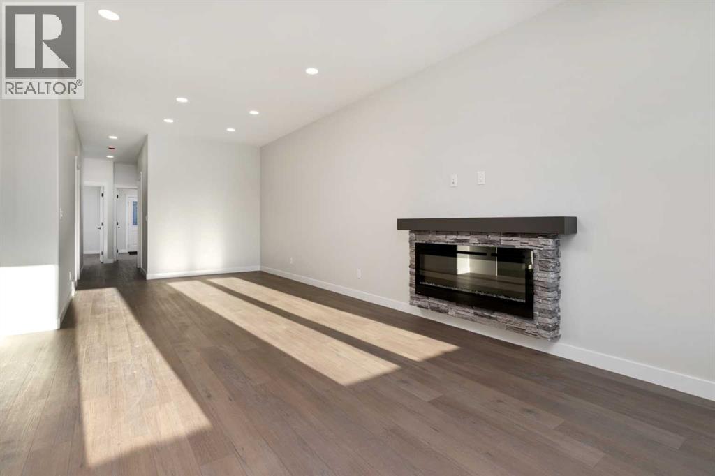 6324 26 Avenue, Camrose, Alberta  T4V 5J6 - Photo 4 - A2245322