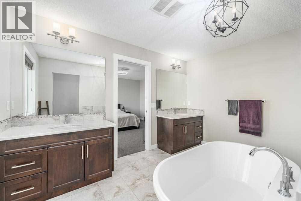 125 Sage Bluff Close Nw, Calgary, Alberta  T3R 1J1 - Photo 35 - A2269437