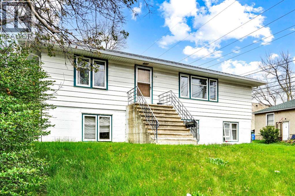 112 29 Avenue Nw, Calgary, Alberta  T2M 2L8 - Photo 2 - A2279237