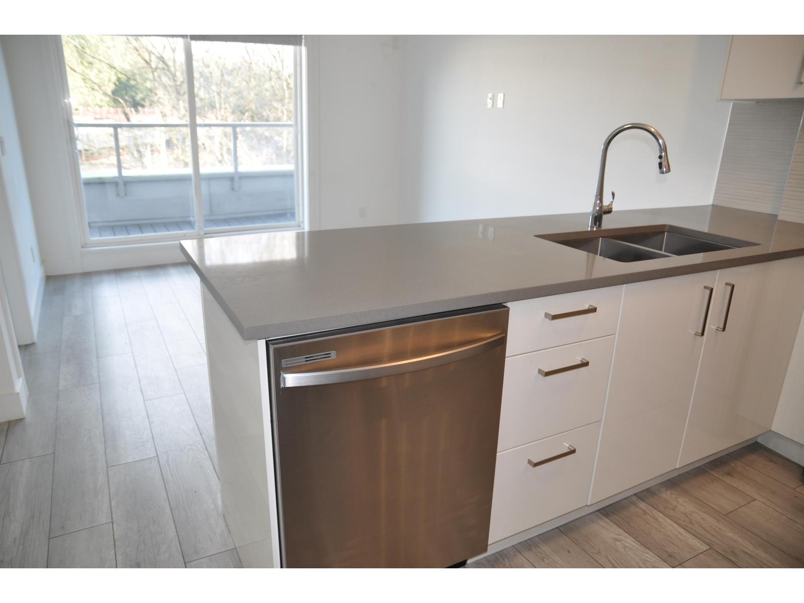 506 13978 Fraser Highway, Surrey, British Columbia  V3T 9P2 - Photo 6 - R3085912