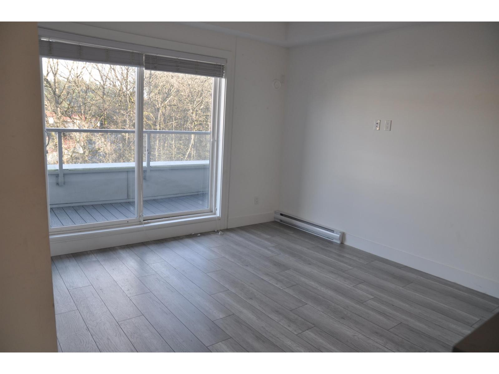 506 13978 Fraser Highway, Surrey, British Columbia  V3T 9P2 - Photo 3 - R3085912