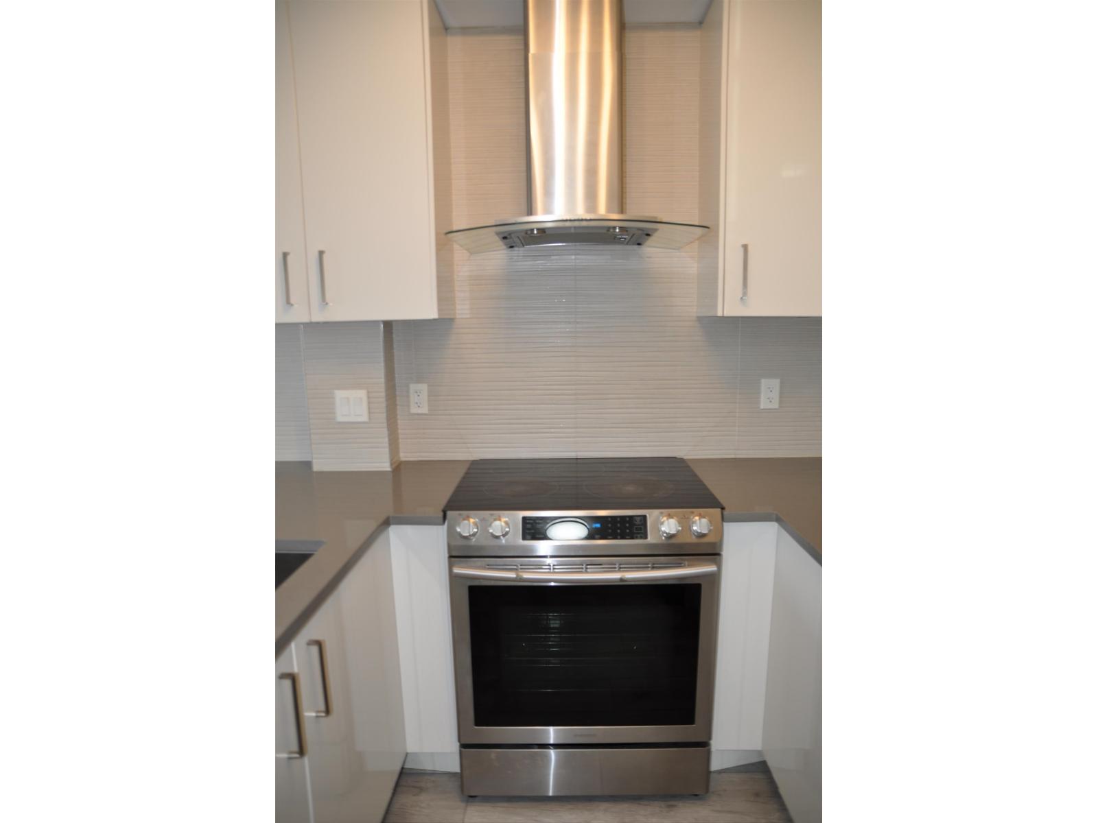 506 13978 Fraser Highway, Surrey, British Columbia  V3T 9P2 - Photo 10 - R3085912