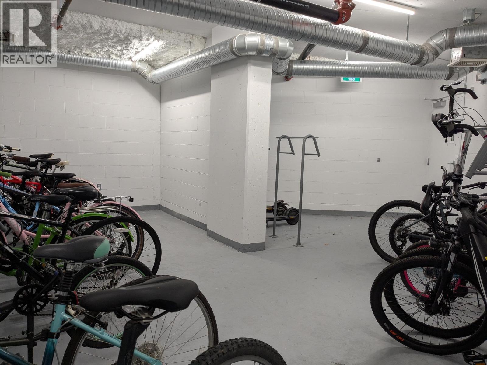 406 7799 17th Street, Burnaby, British Columbia  V3N 0J5 - Photo 30 - R3059076