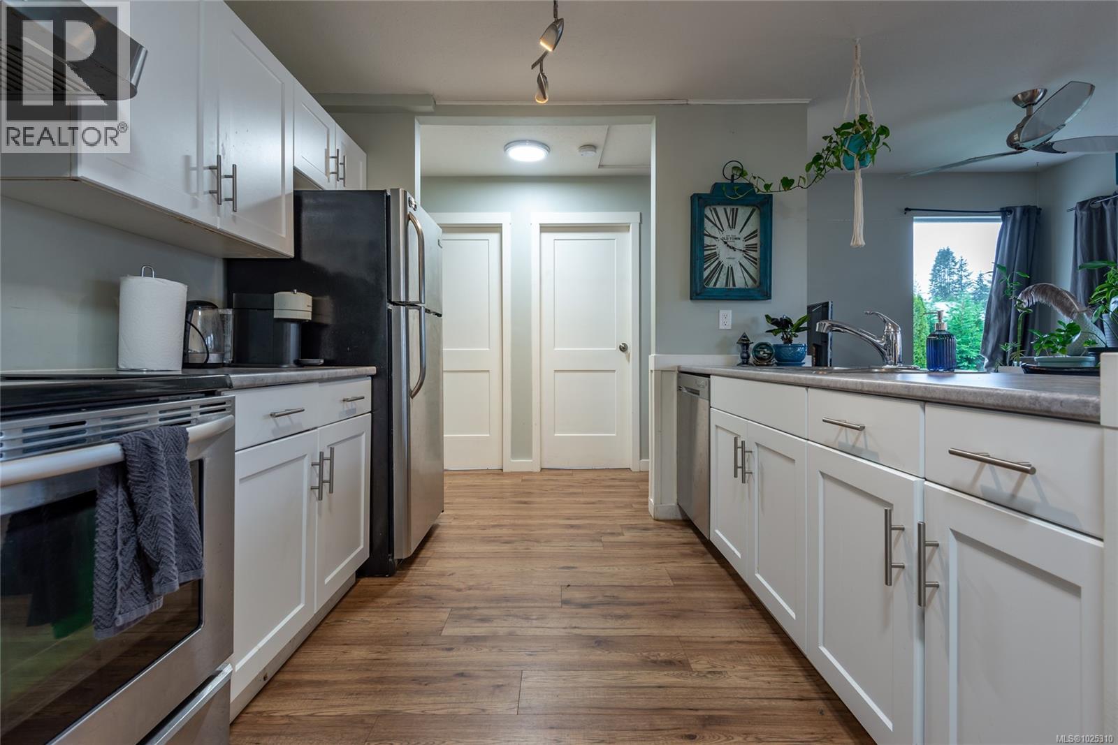 404 1111 Edgett Rd, Courtenay, British Columbia