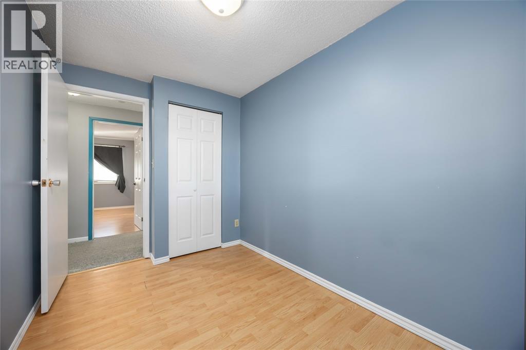 124 Fairview Place, Sarnia, Ontario  N7S 4E1 - Photo 22 - 25022468