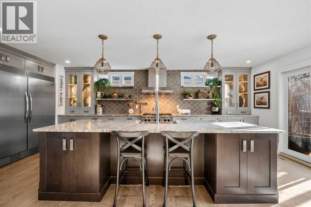 520 Parkridge Drive Se, Calgary, Alberta  T2J 4Z2 - Photo 3 - A2282172