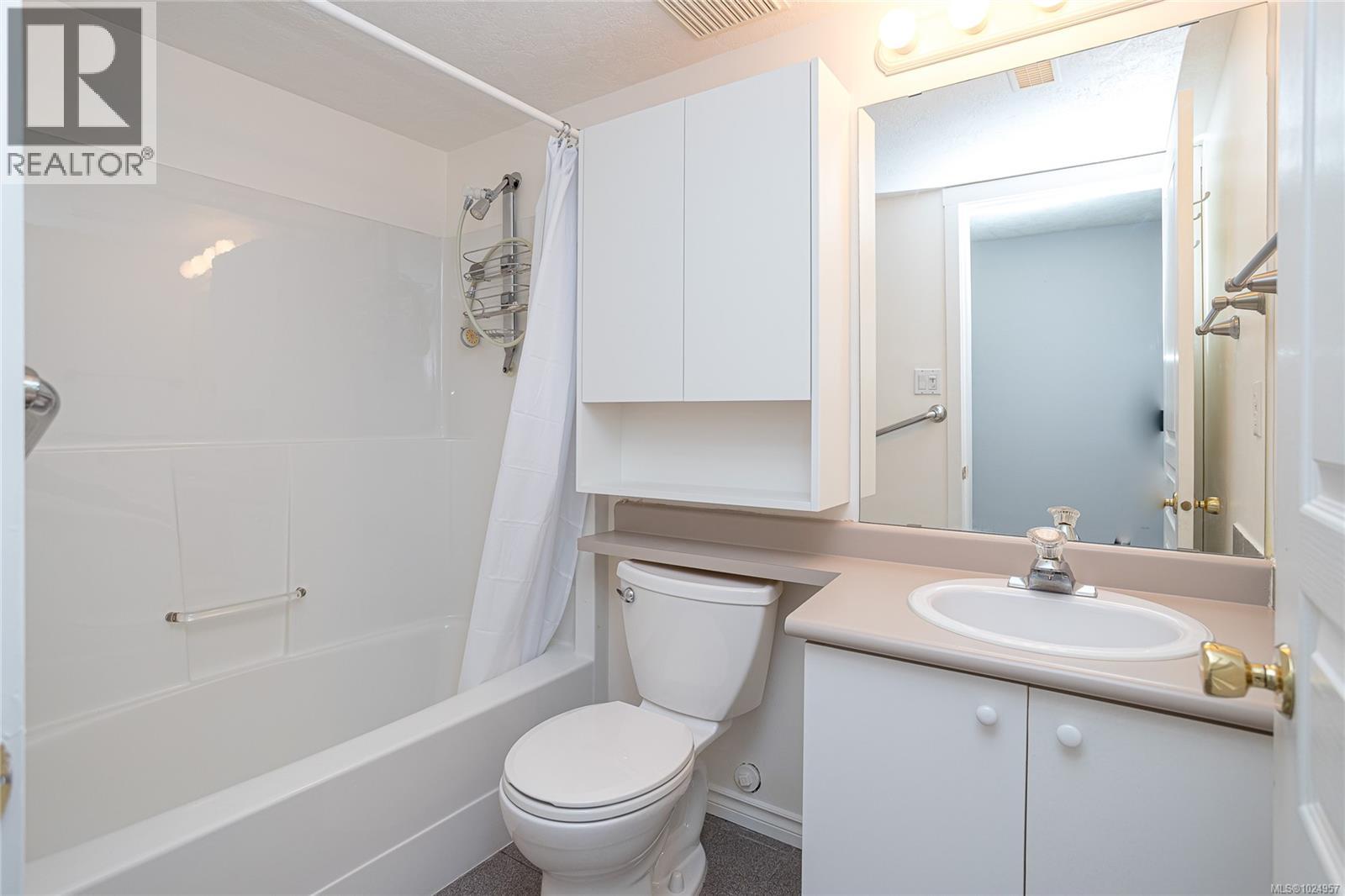 521 Pamela Pl, Saanich, British Columbia  V8Z 4H1 - Photo 37 - 1024957