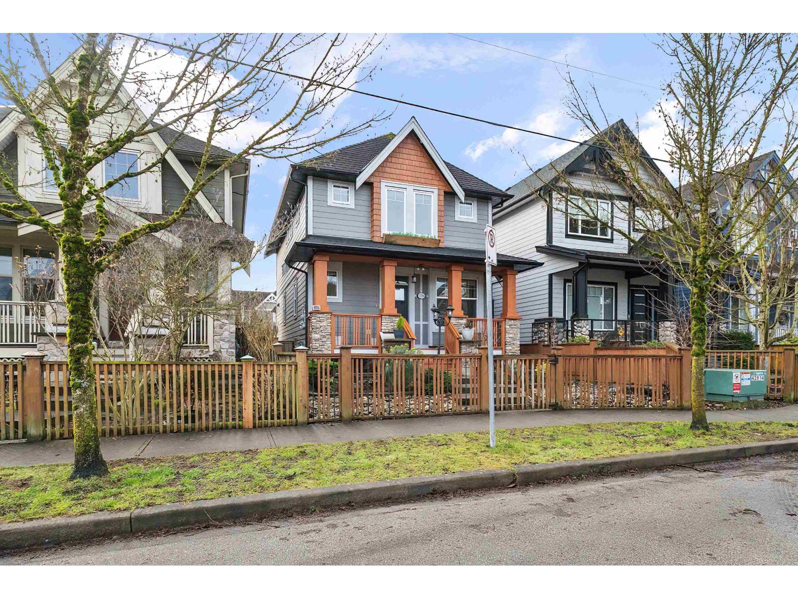 17394 2 AVENUE, Surrey, British Columbia