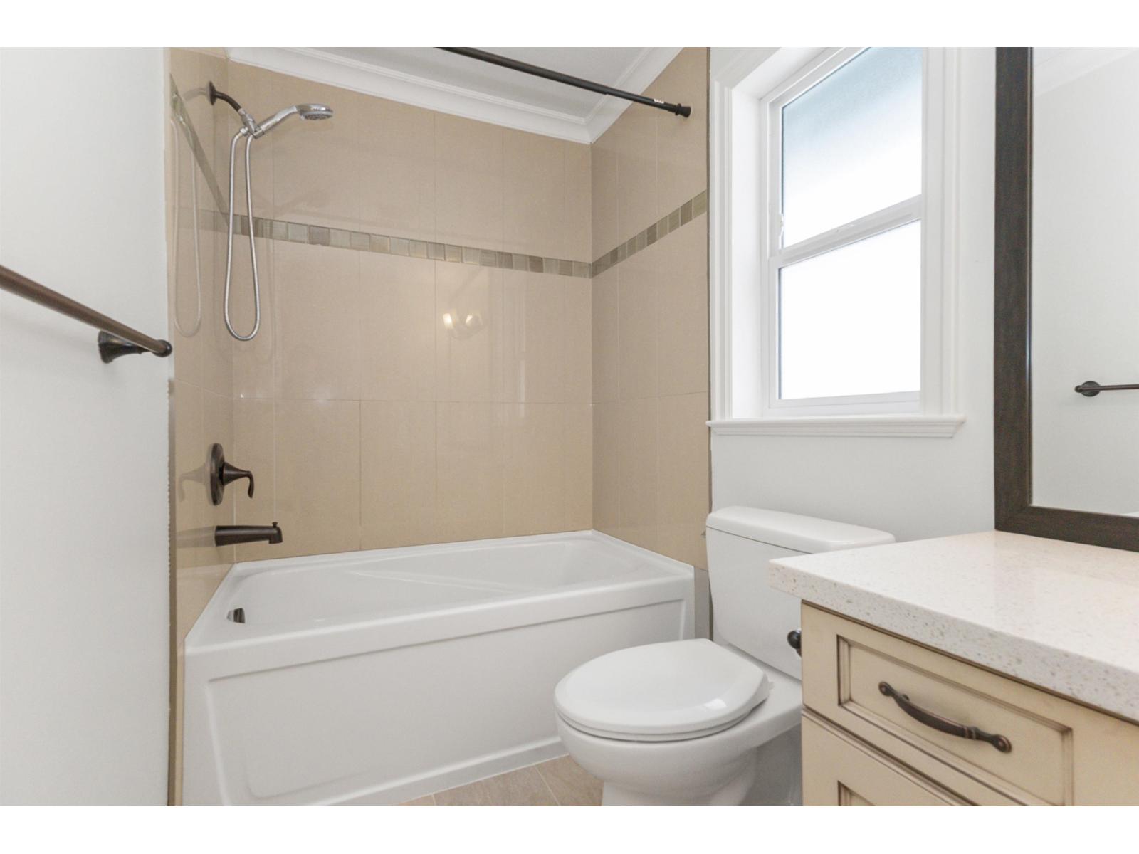 17394 2 Avenue, Surrey, British Columbia  V3Z 9P9 - Photo 17 - R3087335