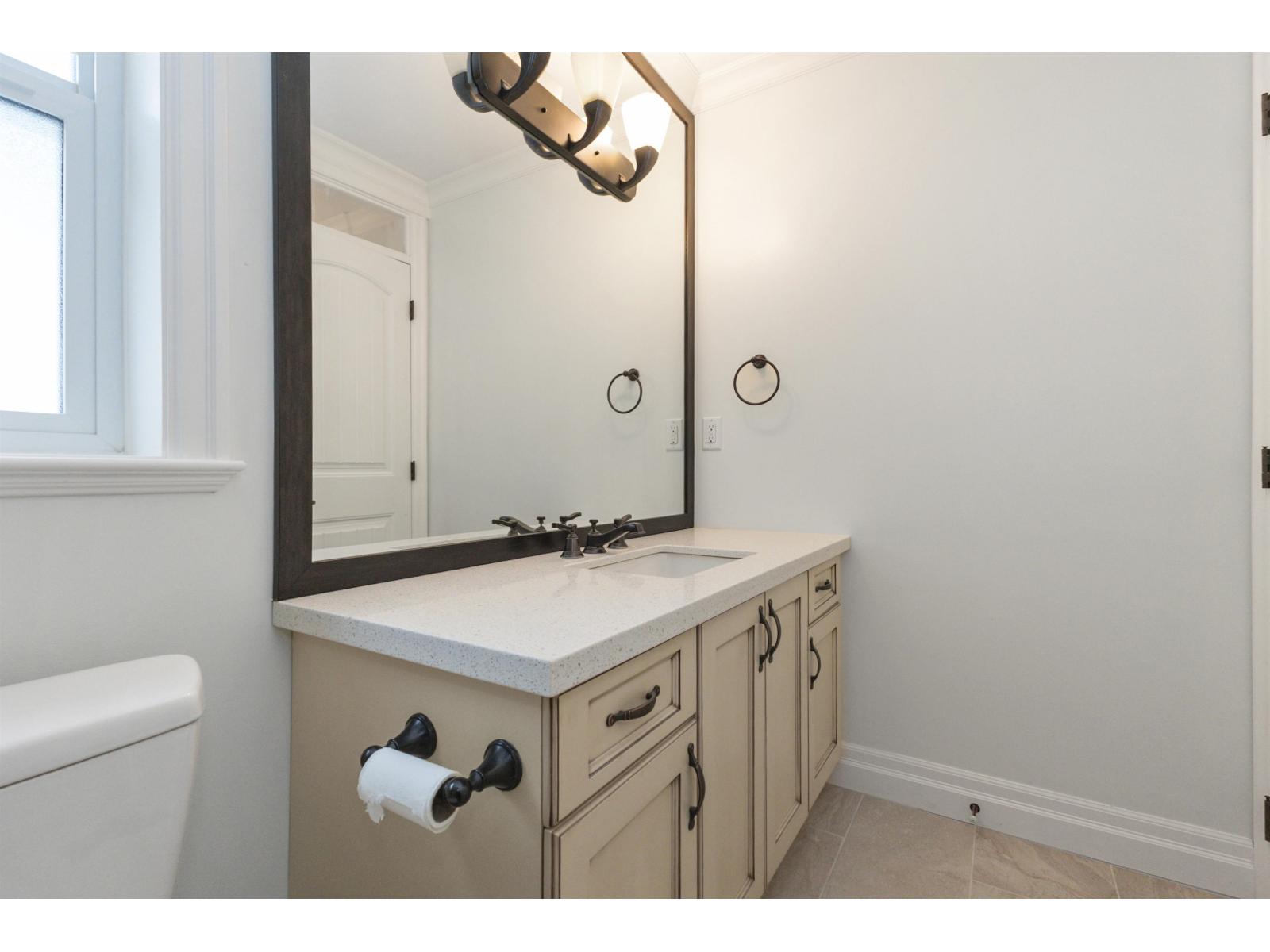 17394 2 Avenue, Surrey, British Columbia  V3Z 9P9 - Photo 18 - R3087335