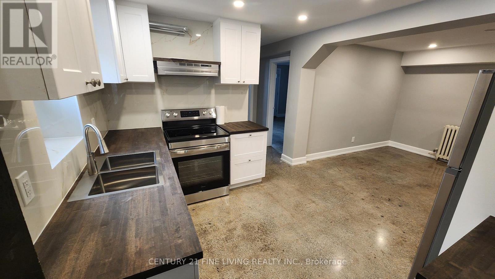 #5 (Lower) - 580 Nairn Avenue W, Toronto (Caledonia-Fairbank), Ontario  M6E 2K4 - Photo 4 - W12760034