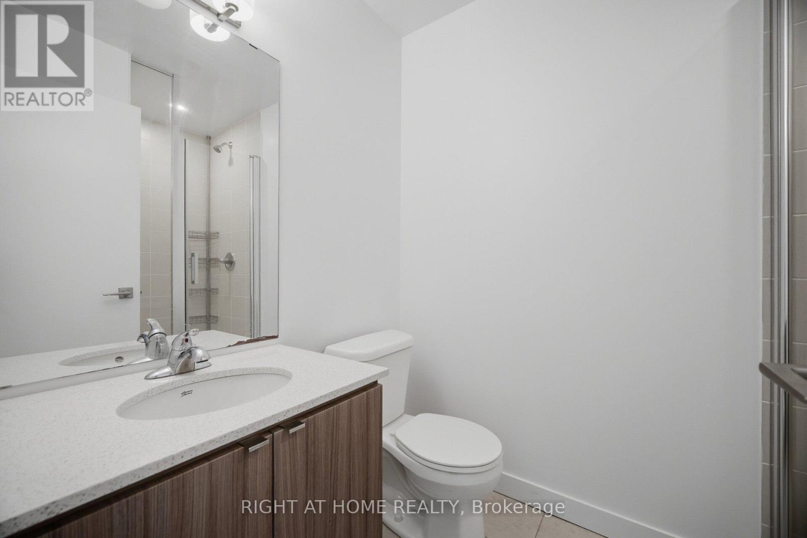 2433 Dufferin Street, Toronto (Briar Hill-Belgravia), Ontario  M6E 0B4 - Photo 26 - W12760532