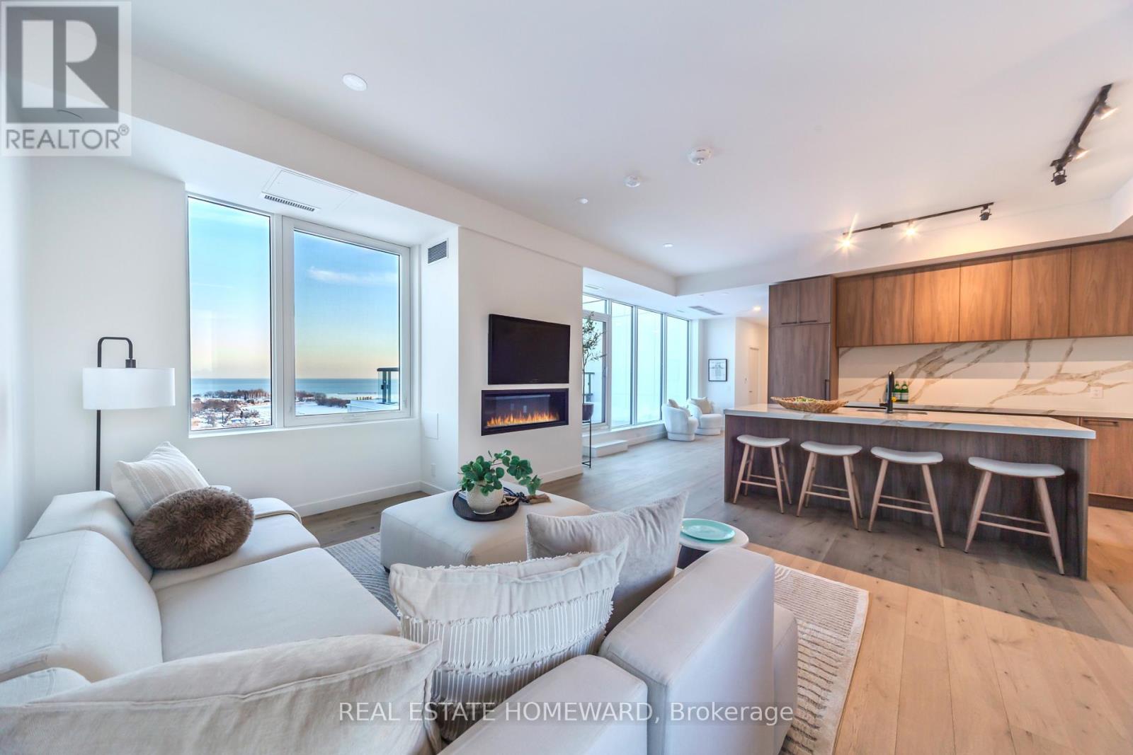 Ph #1701 - 1050 Eastern Avenue, Toronto, Ontario  M4L 0B7 - Photo 11 - E12764366