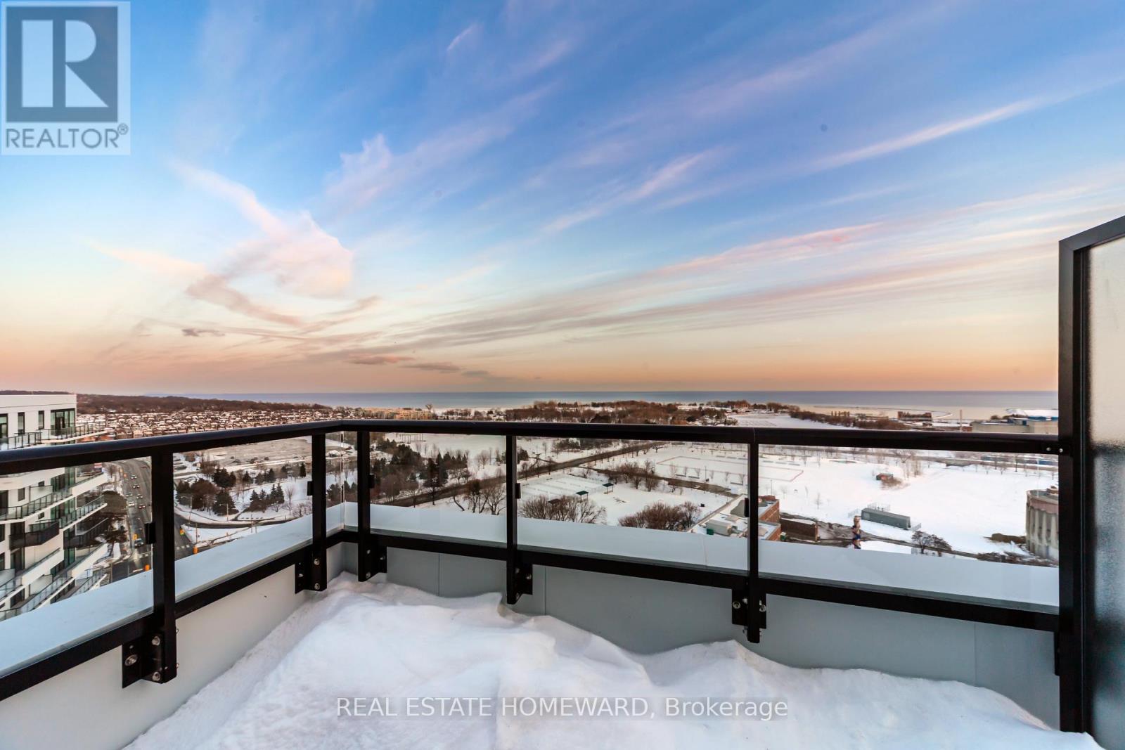 Ph #1701 - 1050 Eastern Avenue, Toronto, Ontario  M4L 0B7 - Photo 24 - E12764366