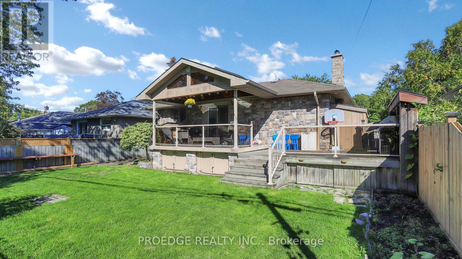 262 Randall Crescent, Toronto, Ontario  M1M 3K4 - Photo 22 - E12445978