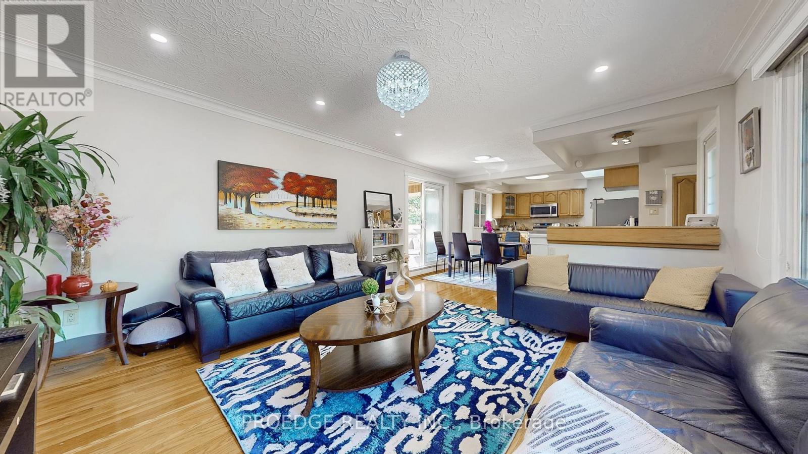 262 Randall Crescent, Toronto, Ontario  M1M 3K4 - Photo 7 - E12445978