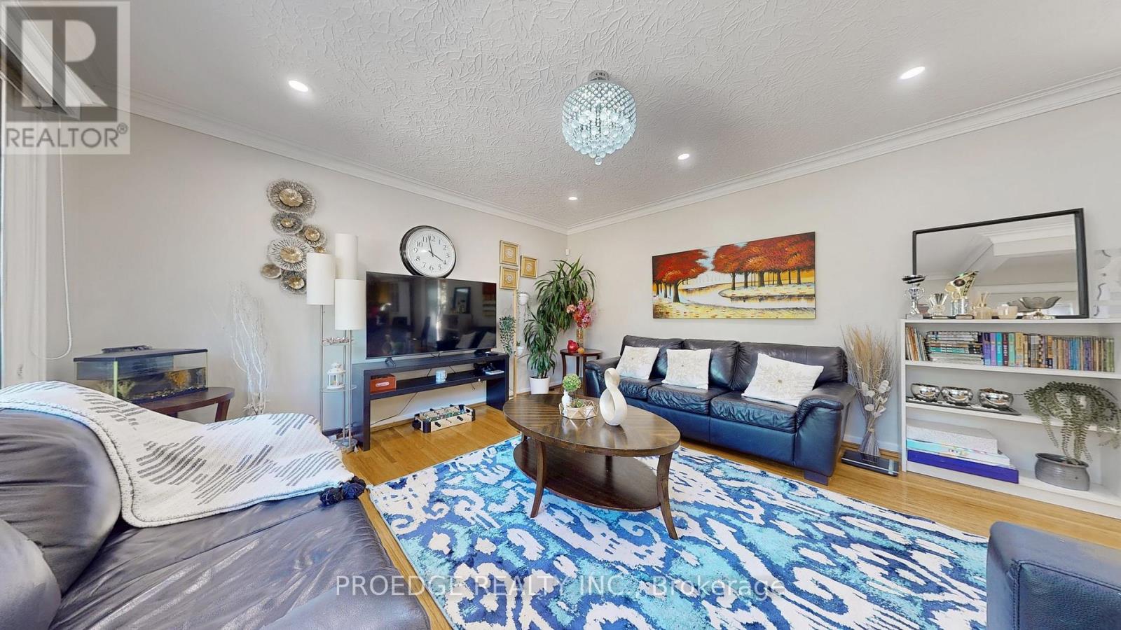 262 Randall Crescent, Toronto, Ontario  M1M 3K4 - Photo 8 - E12445978