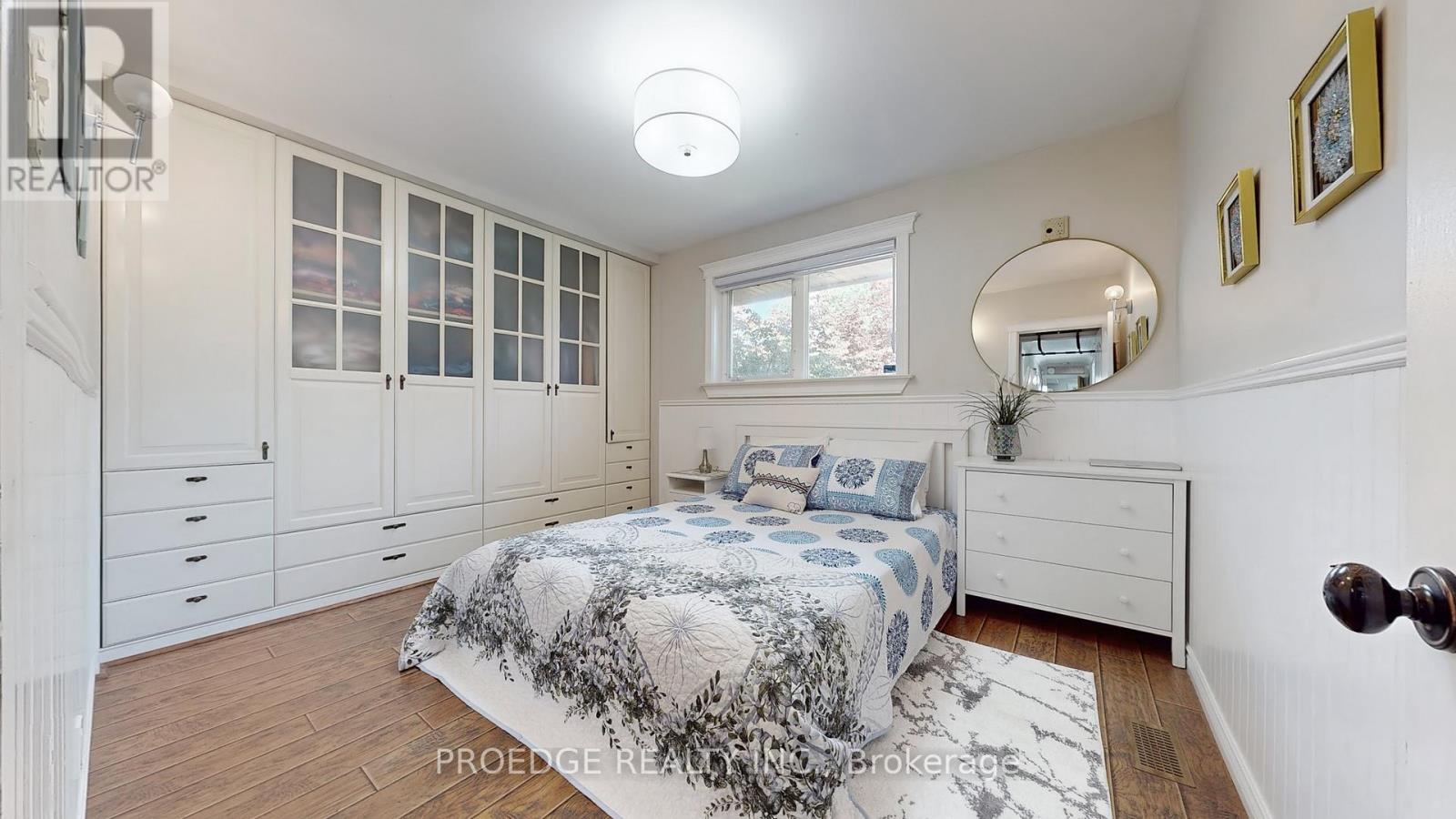 262 Randall Crescent, Toronto, Ontario  M1M 3K4 - Photo 17 - E12445978