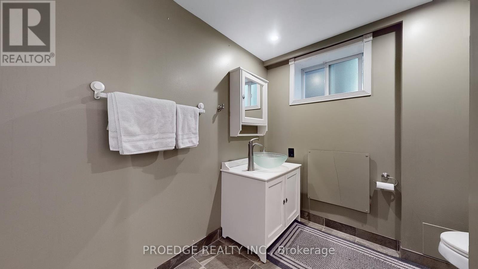 262 Randall Crescent, Toronto, Ontario  M1M 3K4 - Photo 40 - E12445978