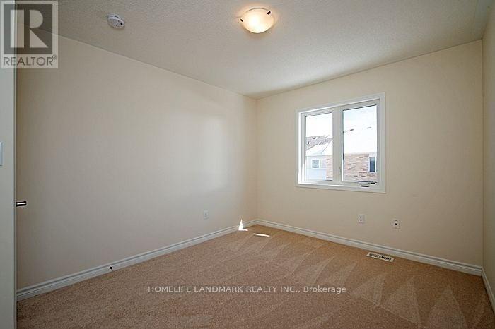 1646 Gainer Crescent, Milton, Ontario  L9T 8X9 - Photo 5 - W12477564