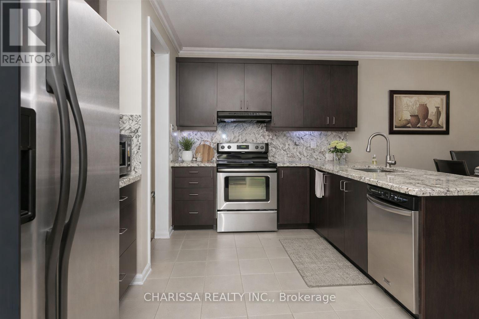 Main - 483 Pozbou Crescent, Milton (Wi Willmott), Ontario  L9T 8H9 - Photo 7 - W12684476