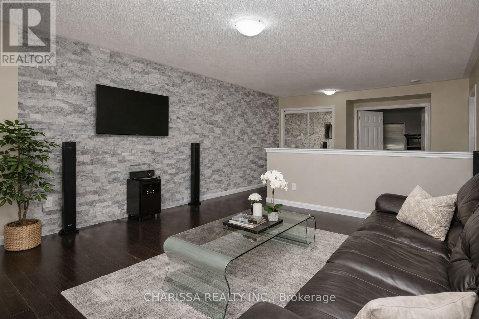 Main - 483 Pozbou Crescent, Milton (Wi Willmott), Ontario  L9T 8H9 - Photo 6 - W12684476