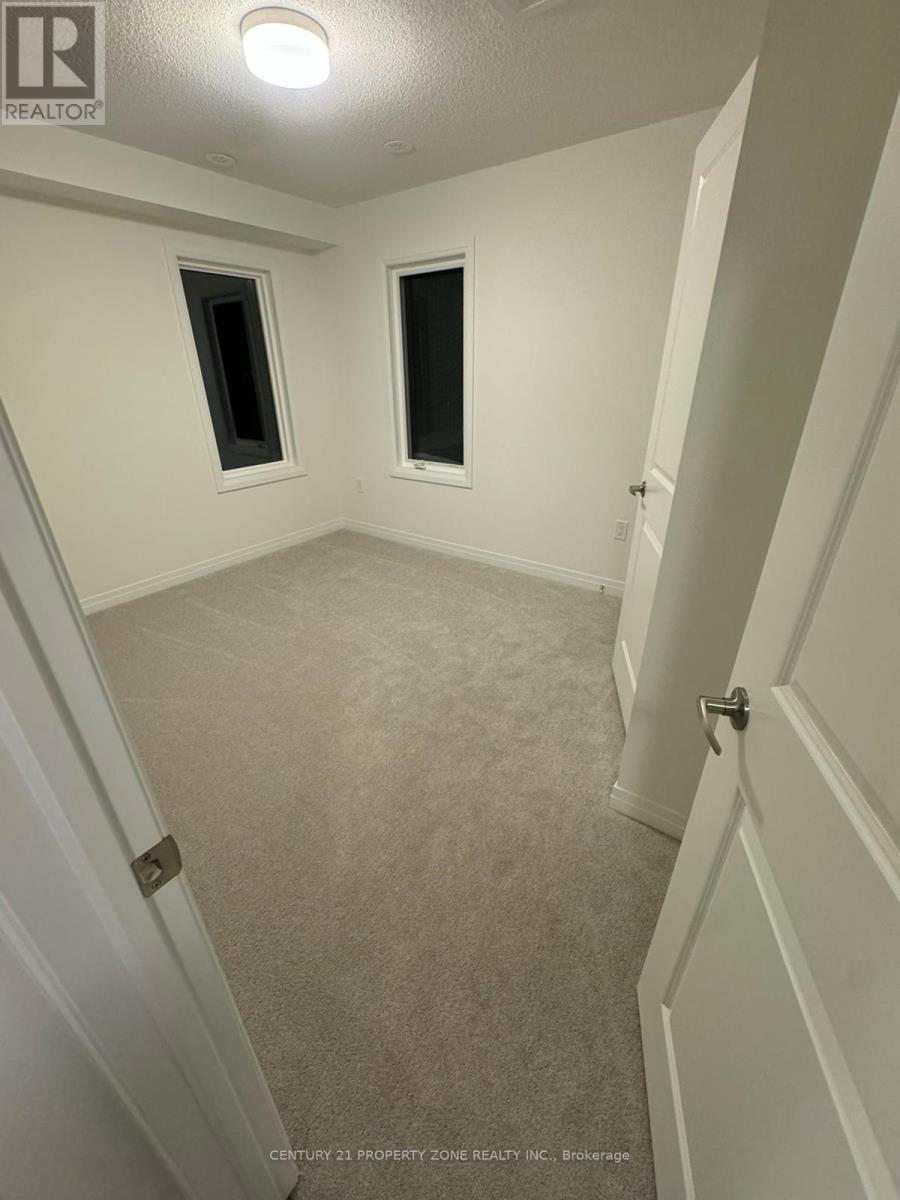 Upper - 2 Timber Fall Drive, Brampton (Northwest Brampton), Ontario  L7A 5L9 - Photo 12 - W12745454